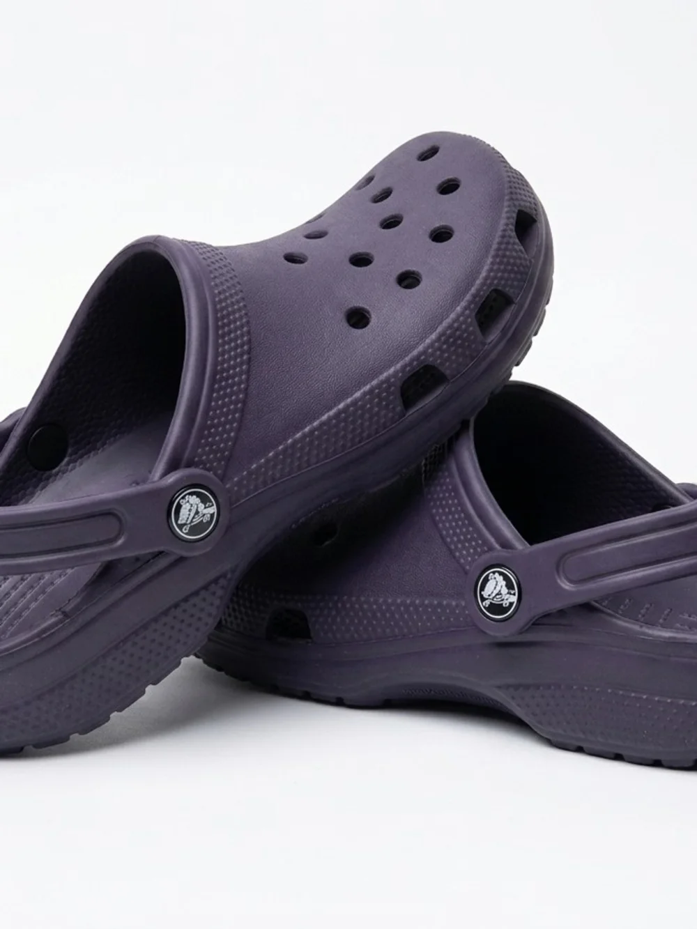 CROCS Kids Classic Clogs Dark Purple Youth Size 3 (J3) Like New